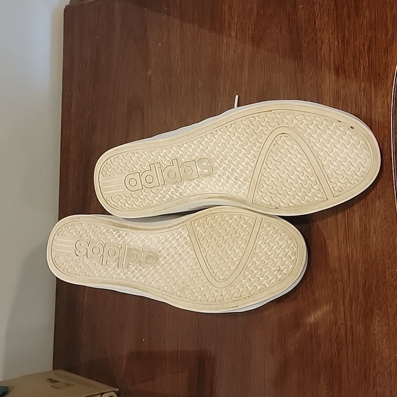 Adidas 7.5 - Picture 4 of 4